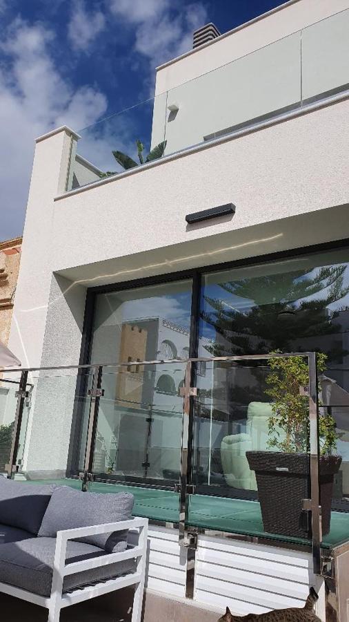 Chalet Con Piscina Privada En La Urb. De Puerto Rey Los Amarguillos Kültér fotó